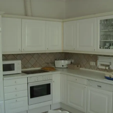 Apartement Tina Apartament *