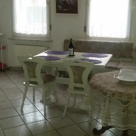 Apartement Tina